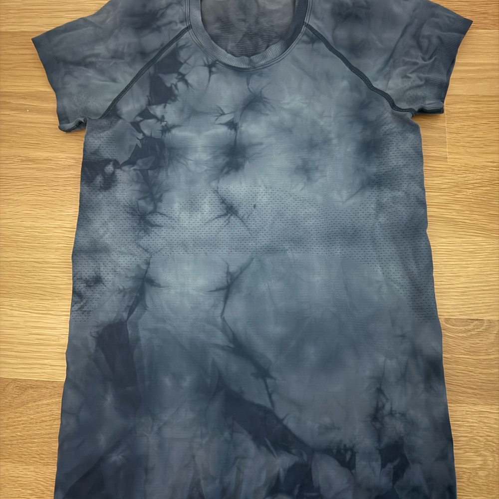 Tie-Dye Short Sleeve Lululemon Swiftly Tech